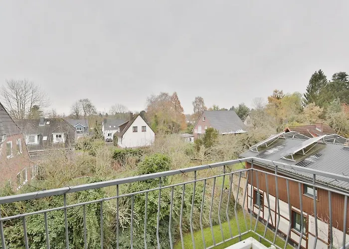 Bergstrasse 60 Bergstrasse 9 * Timmendorfer Strand